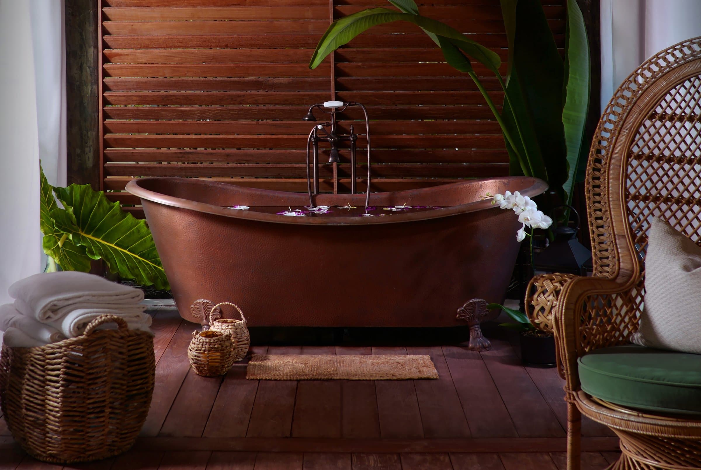 Copper bathtub in the spa