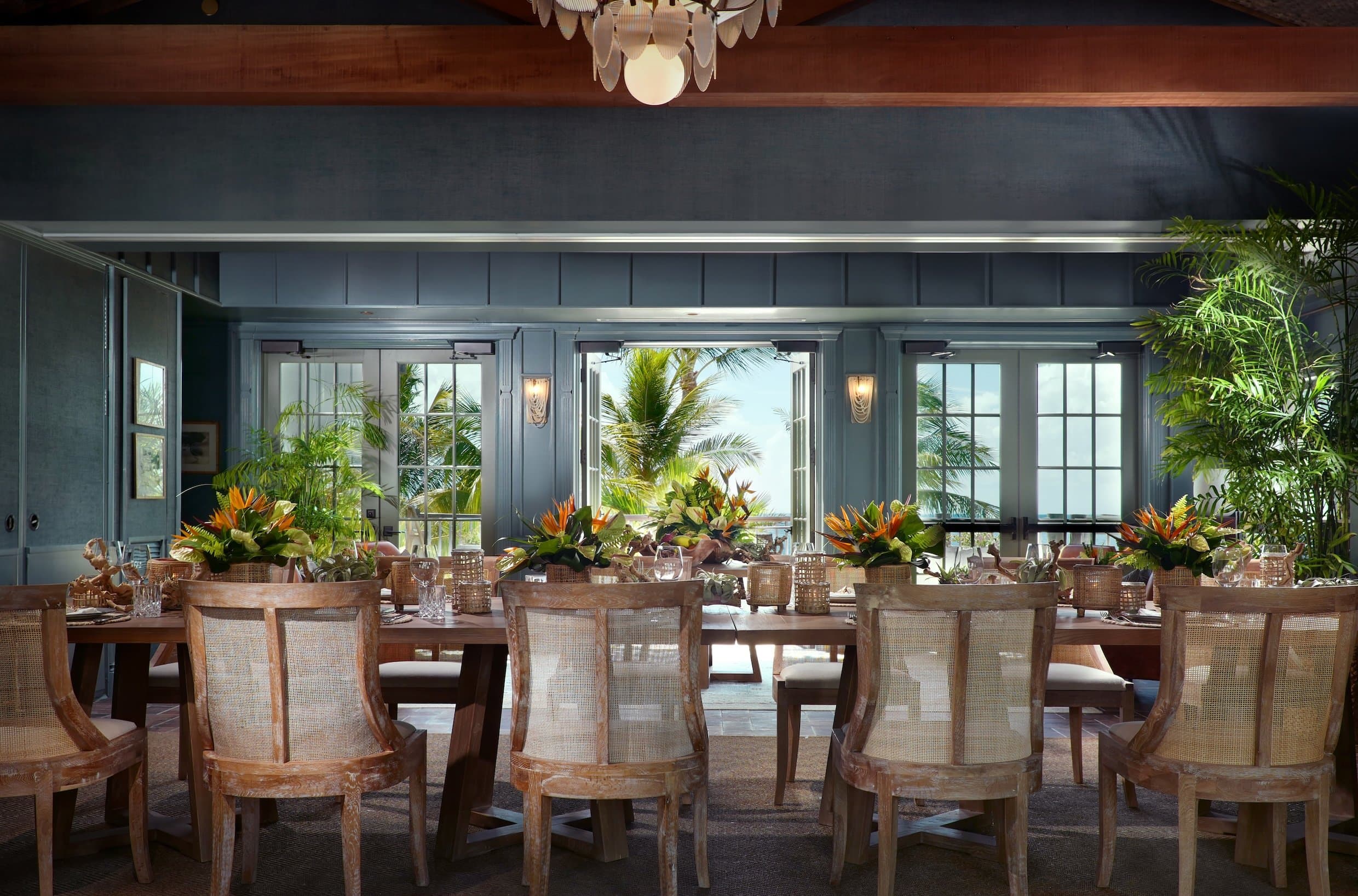 Group table arrangement in the Great Room