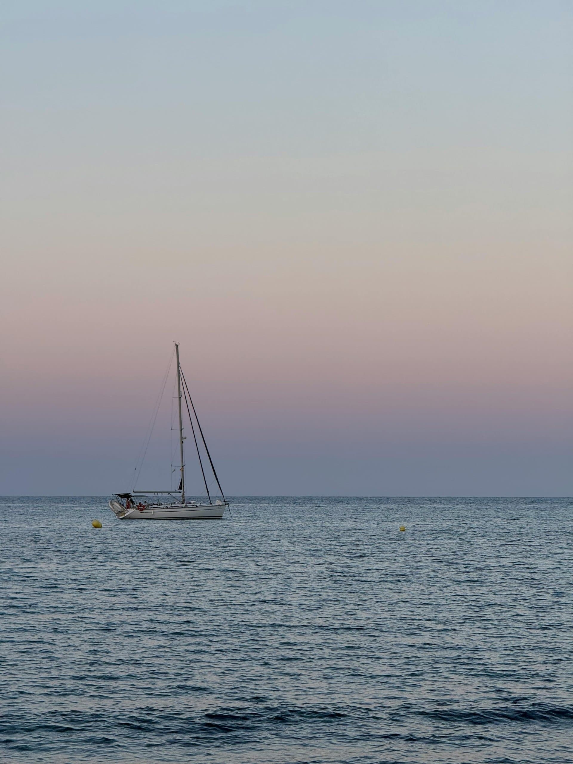 A private charter sailing the Florida Keys